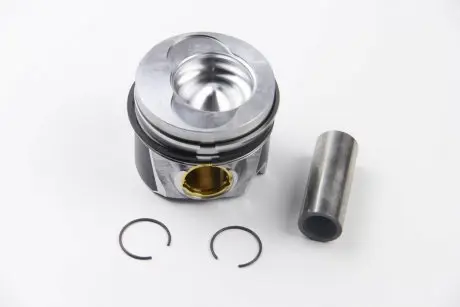 Поршень Crafter 2.5TDI (BJJ/BJK)(81+0.5mm) MAHLE / KNECHT 028 19 02 (фото 1)