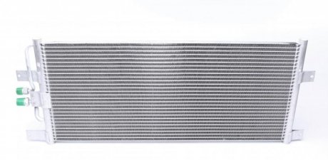 Радиатор кондиционера VW T3/T4 1.6-2.8 79-03 MAHLE / KNECHT AC 217 000S (фото 1)