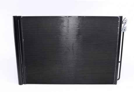 Радиатор кондиционера BMW 5 (F10/F11)/6 (F12/F13) 11-18 MAHLE MAHLE / KNECHT AC 567 000S
