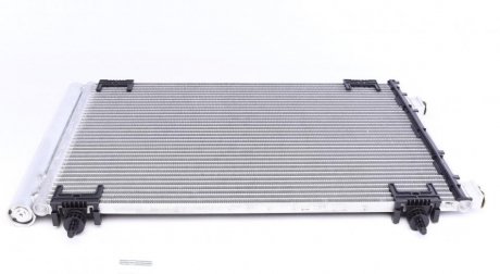 Радиатор кондиционера Citroen Berlingo/Peugeot Partner 1.6i 08-18 MAHLE MAHLE / KNECHT AC 668 000S
