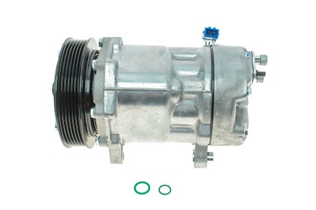 Компрессор кондиционера VW LT 28-46/ T4 96-06 MAHLE MAHLE / KNECHT ACP 79 000S