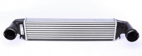 Радиатор интеркулера BMW 3 (E46) 99-07/X3 (E83) 2.0/3.0 04-10 MAHLE MAHLE / KNECHT CI 488 000S