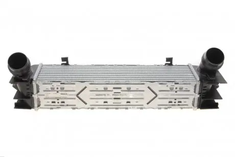 Радиатор интеркулера BMW 3 (F30/F80) (B47/N47/N57) 12-18 MAHLE MAHLE / KNECHT CI 686 000S