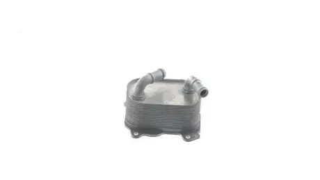 Охолоджувач мастила MAHLE / KNECHT CLC 389 000S