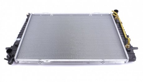 Радиатор охлаждения Hyundai Tucson/KIA Sportage 2.0 CRDi 04- (АКПП) MAHLE / KNECHT CR 1321 000S (фото 1)