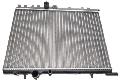 Радиатор охлаждения Citroen Berlingo/Peugeot Partner 1.6-2.0HDI 96- (538x378x26) MAHLE MAHLE / KNECHT CR 515 000S