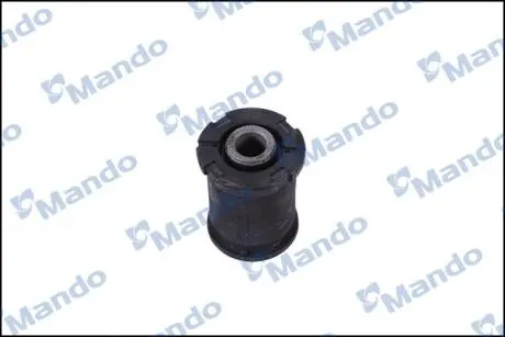 Сайлентблок важеля (переднього MANDO DCC010106
