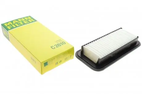 Фильтр воздушный Citroen C1/Peugeot 107 1.0 05-/Toyota Yaris 1.0-1.3 99-11 -FILTER MANN C 2610