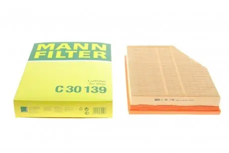 Фильтр воздушный BMW 5 (E60/E61)/6 (E63/E64) 2.0-3.0i 03-10 (N52/N53/M54) -FILTER MANN C 30 139
