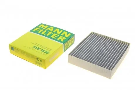 Фильтр салона Smart ForFour/Mitsubishi Colt 1.1-1.5 04-12 (угольный)) -FILTER MANN CUK 1830