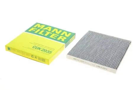 Фільтр салону Toyota Avensis/Corolla 00- (вугільний) -FILTER MANN CUK 2035