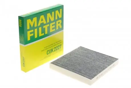 Фильтр салона Jeep Patriot/Dodge Avanger/Calibre 07- (угольный) -FILTER MANN CUK 2227