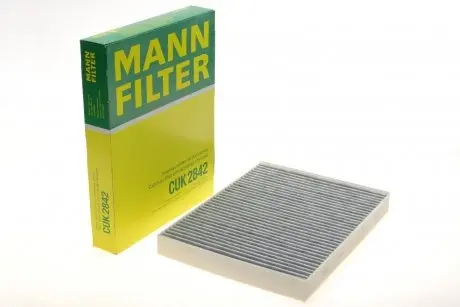 Фільтр салону VW T5 03-15/T6 15-/Porsche Cayenne 02-10/Audi Q7 06-15 (вугільний) -FILTER MANN CUK 2842