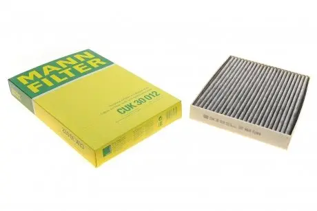 Фільтр салону MB Sprinter (907,910) 18-/Vito (W447) 14-/EQV (W447) 20- (вугільний) -FILTER MANN CUK 30 012