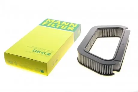 Фильтр салона Audi A8 02-10 (угольный)) -FILTER MANN CUK 4136