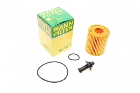 Фильтр масляный Lexus/Toyota 2.0/2.2 D-4D 05- -FILTER MANN HU 7009 Z