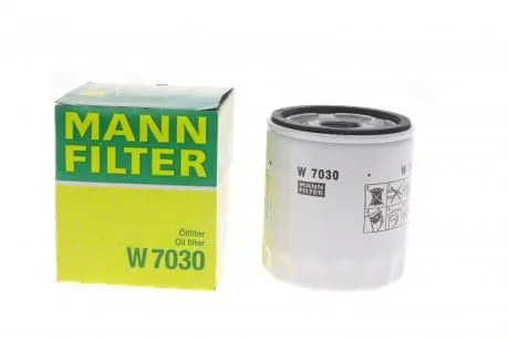 Фильтр масляный Chrysler Avenger/Calibre/Patriot 06- -FILTER MANN W 7030