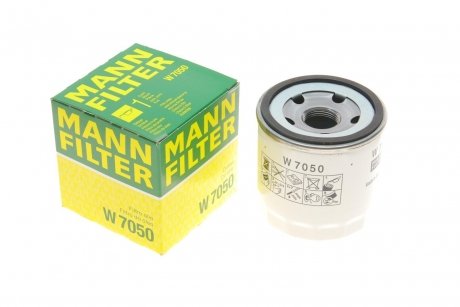 Фільтр масляний Citroen Jumper/Peugeot Boxer 2.2HDI/ Ford Transit 13- -FILTER MANN W 7050