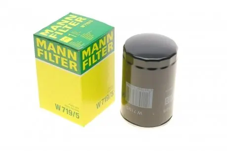Фильтр масляный VW Caddy/Golf I/II/III/Passat -96/Audi 80/100 -94/A6 -97 (бензин) -FILTER MANN W 719/5