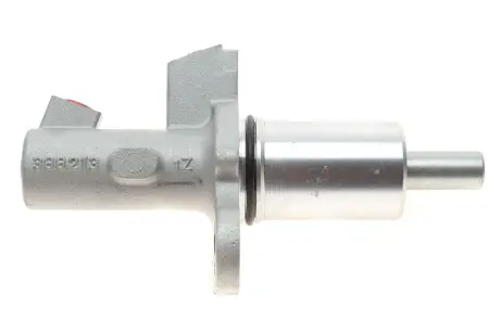 Цилиндр тормозной (главный) Audi A4/A6 00-09/Seat Exeo 10-13/Skoda SuperB 01-08/VW Passat 5.5 00-05 Metelli 05-0458