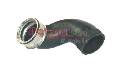Патрубок інтеркулера (L) MB E-class (E210) 2.2-2.7CDI 98-03 METZGER 2400048