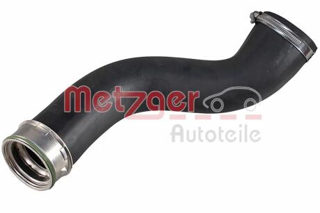 Патрубок інтеркулера (R) MB C-class (W204) 2.2CDI 07-09 METZGER 2400934