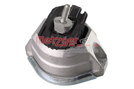 Подушка двигуна (L) BMW 5 (E60)/ 6 (E63) 4.0-5.0 i/ M 05-10 METZGER 8054112