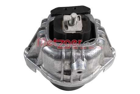 Опора двигателя BMW 3 (E90-E93) 06-13 (M57N2) (L) METZGER 8054117