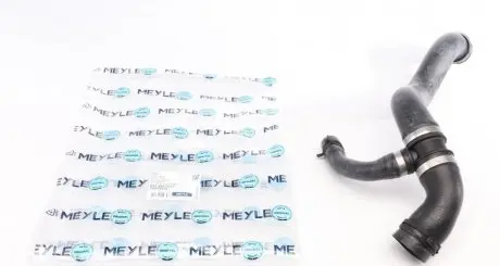 Патрубок системы охлаждения MB M-class (W164) 05-11 (снизу)) MEYLE 019 222 0017