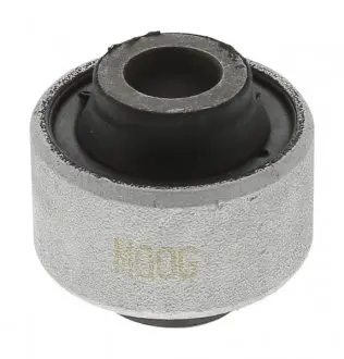Сайлентблок рычага MOOG RE-SB-15540