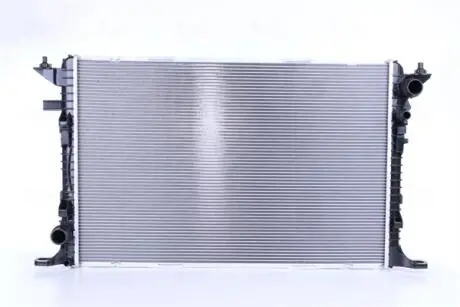 Радиатор охлаждения NISSENS 60326