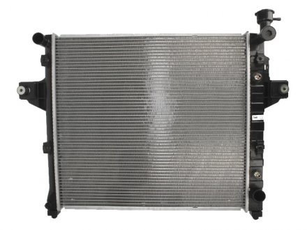 Радиатор, охлаждение двигателя NISSENS 61010