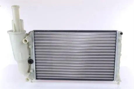 Радіатор, охолодження двигуна NISSENS 61857