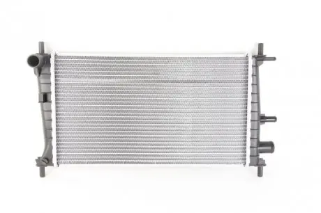 Радіатор двигуна NISSENS 62082A
