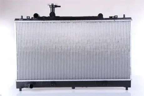 Радиатор охлаждения двигателя MAZDA 6 18/20/23 MT 02- (выр-во) NISSENS 62464A
