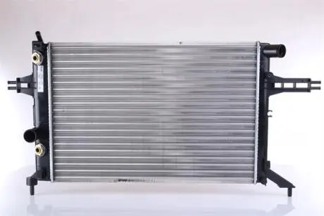 Радіатор охолоджування NISSENS 63248A