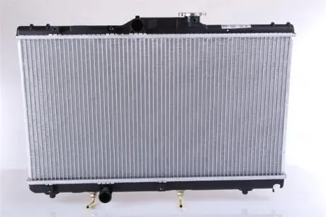 Радиатор NISSENS 64868A