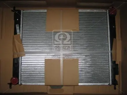 Радіатор охолодження KIA SOUL I (AM) (09-) 1.6 i NISSENS 66742
