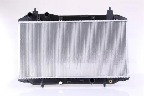 Радиатор охлаждения NISSENS 68147