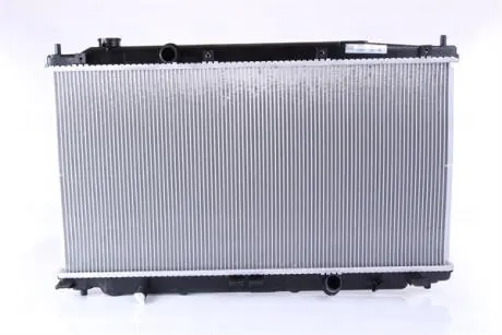 Радиатор NISSENS 68150