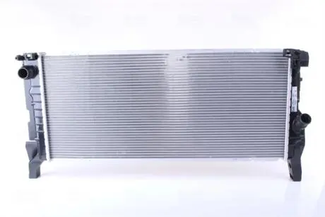 Радіатор двигуна, головний NISSENS 69711