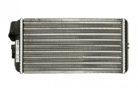 Радиатор отопления NISSENS 72035 (фото 1)