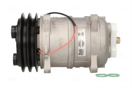Компресор кондиціонера MAN CLA, E2000, F2000, F8, F90, F90 UNTERFLUR, FOC, G90, L2000, M 2000 L, M 2000 M, M90, TGA 05.83- NISSENS 899914