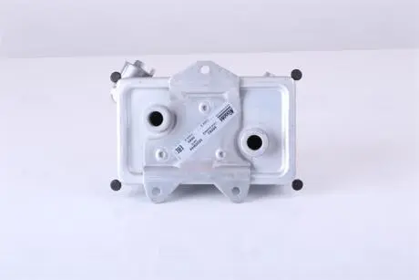 Радіатор масляний NISSENS 90582