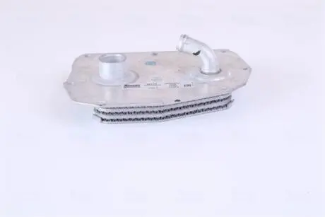 Радиатор масляный NISSENS 90734