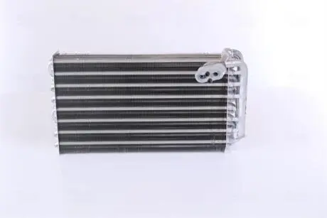 Испаритель кондиционера NISSENS 92170