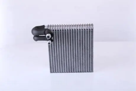Испаритель кондиционера NISSENS 92188