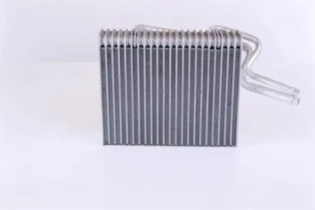 Випаровувач, кондиціонер NISSENS 92215