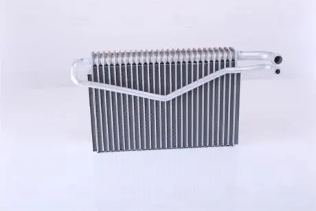 Випаровувач кондиціонера NISSENS 92244