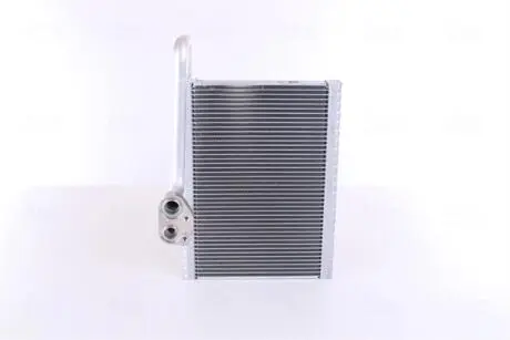 Випаровувач кондиціонера NISSENS 92324